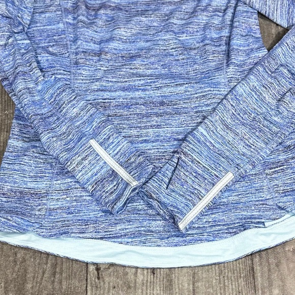 Lululemon Runderful Long Sleeve in Space Dye Camo Caspian Sapphire Blue [3522] - Picture 8 of 9